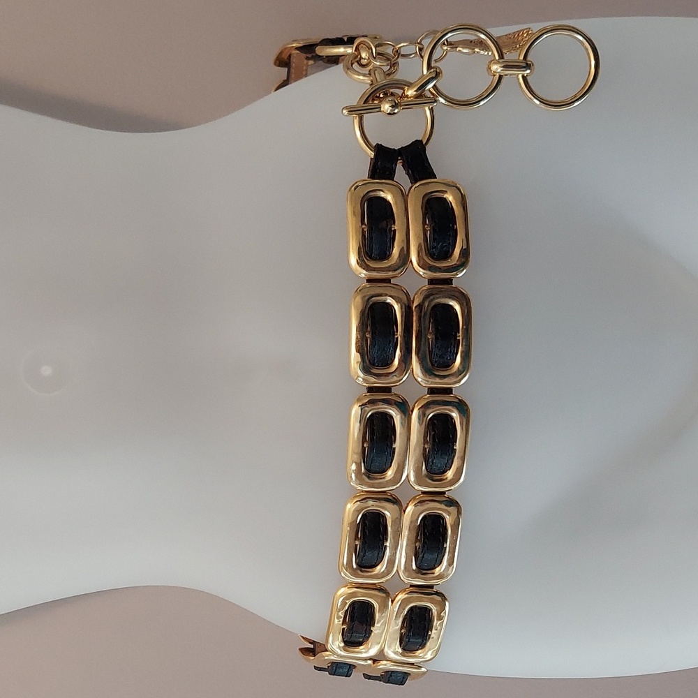 Vintage Late 1980s/Early 1990s Gold Chain & Woven Black Leather Double Link Belt - Picture 2 of 16